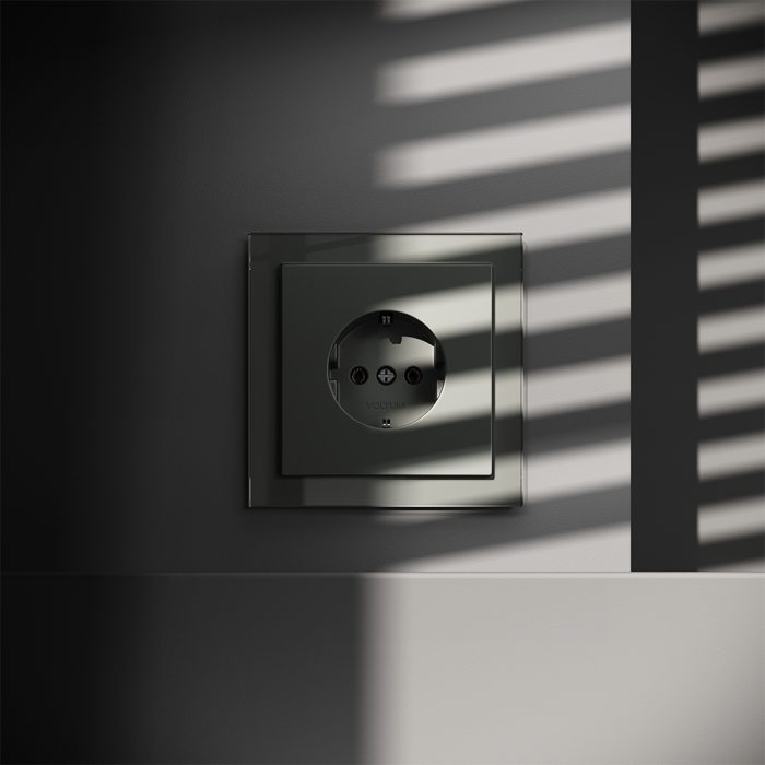 Розетка встраиваемая VOLTUM S70 с заземлением 16А, (титан)